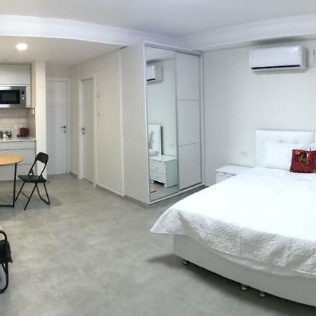 Coral Studio Vacation Apartment 엘라트 외부 사진